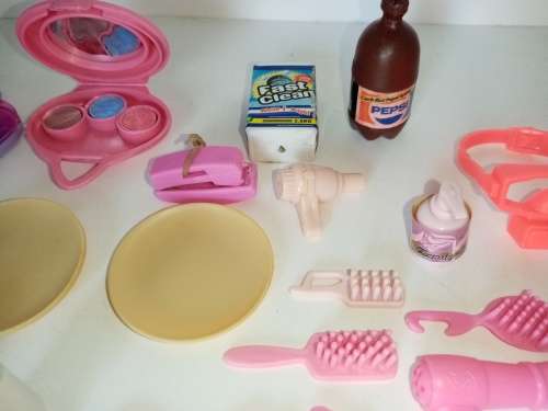 Barbie mixed item lot