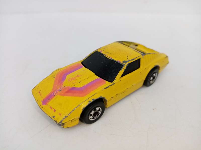 Vintage Hotwheels Crack Up Nissan