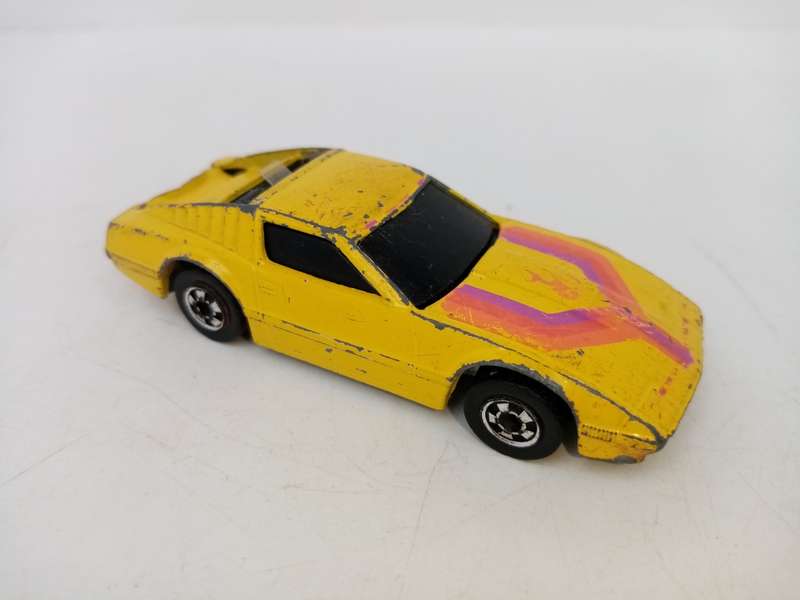 Vintage Hotwheels Crack Up Nissan