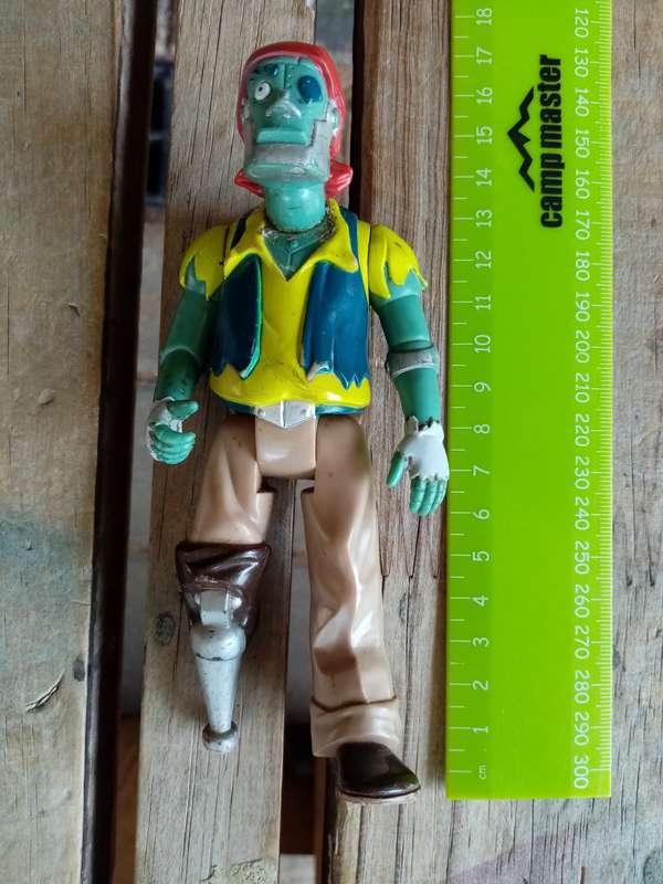 Vintage Thundercats Capt Cracker Figure