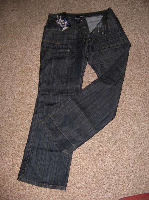 Brand New UZZI DJRam Dark Indigo Jean Size 34