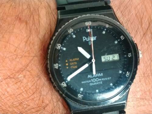 A pulsating Pulsar, rare vintage digi-ana.