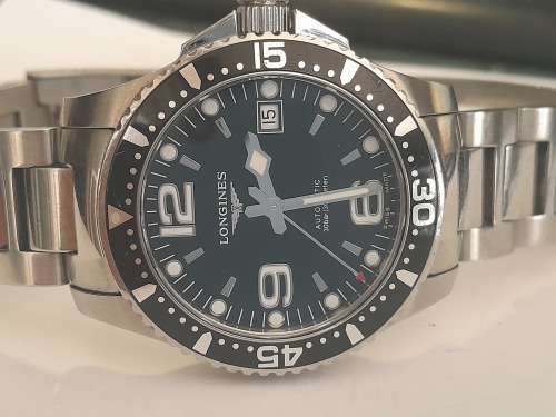 Longines Hydro Conquest, very good condition.