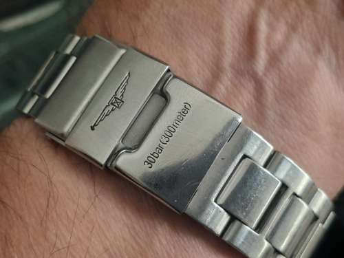 Longines Hydro Conquest, very good condition.
