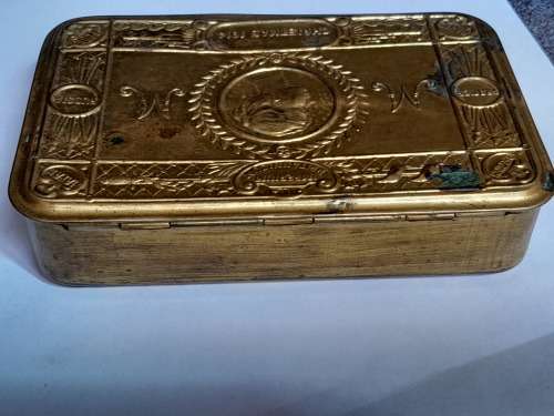 WW1 Art Deco  Christmas 1914 Princess Mary`s Brass Tin.