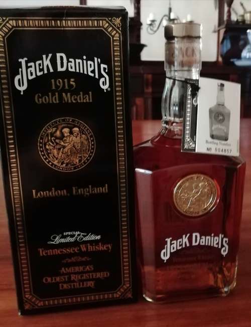 Jack Daniel`s Gold Medal Series (1915)