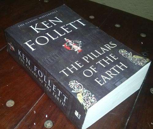 KEN FOLLET - THE PILLARS OF THE EARTH