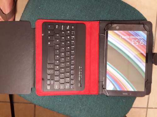 Proline W835G 8" 16GB 3G Windows Tablet - Proline + FREE bluetooth keyboard and case