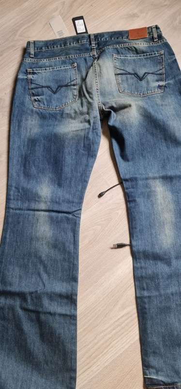 100% Original Guess Jeans - Men 38x34