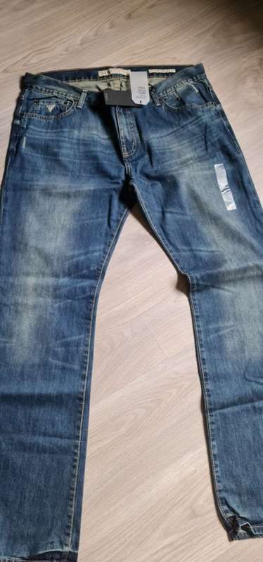 100% Original Guess Jeans - Men 38x34