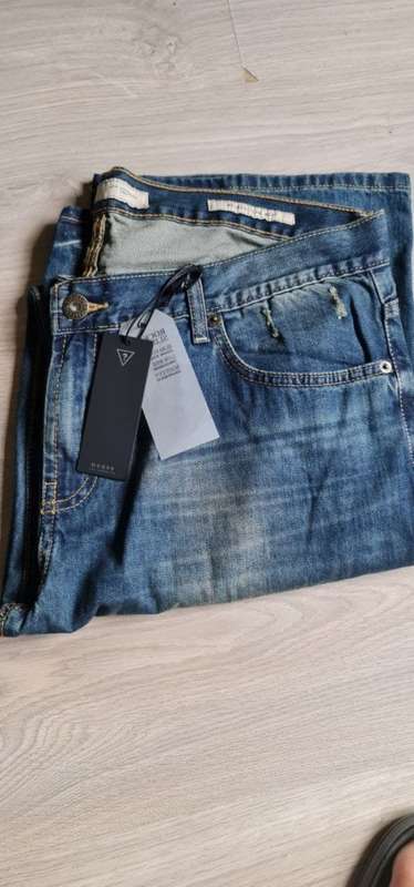 100% Original Guess Jeans - Men 38x34