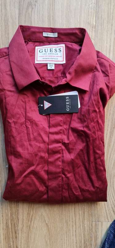 100% Original Guess Formal Shirt - Medium (Retail R699)