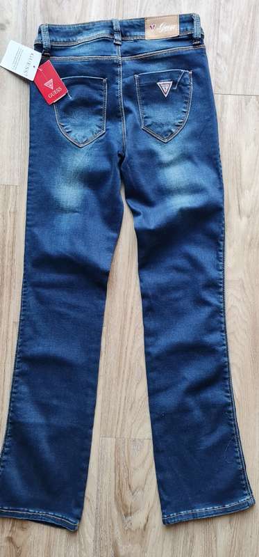 100% Original Guess Ladies Jeans - Guess Size 24 (Please see ladies chart sizes to get SA size)