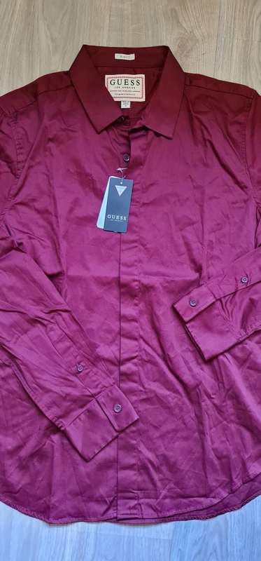 100% Original Guess Formal Shirt - Medium (Retail R699)