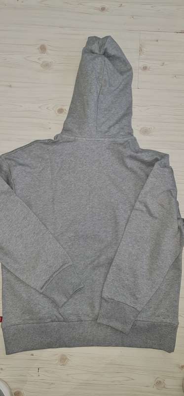 100% Original Levi`s Ladies Hoodie (Light Grey) Medium  - Brand new (Retail R799)