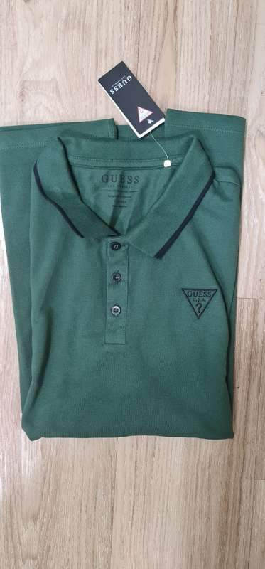 100% Original Guess Jeans - Mens Golfer Shirt Size : X-Large (Retail R699)