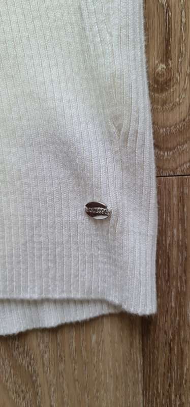 100% Original Guess Ladies Dress - Size Large - RETAIL R999