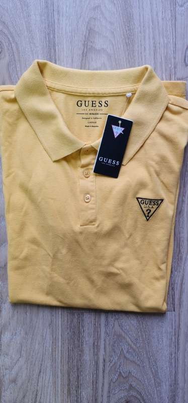 100% Original Guess Jeans - Mens Golfer Shirt Size : Large (Retail R699)