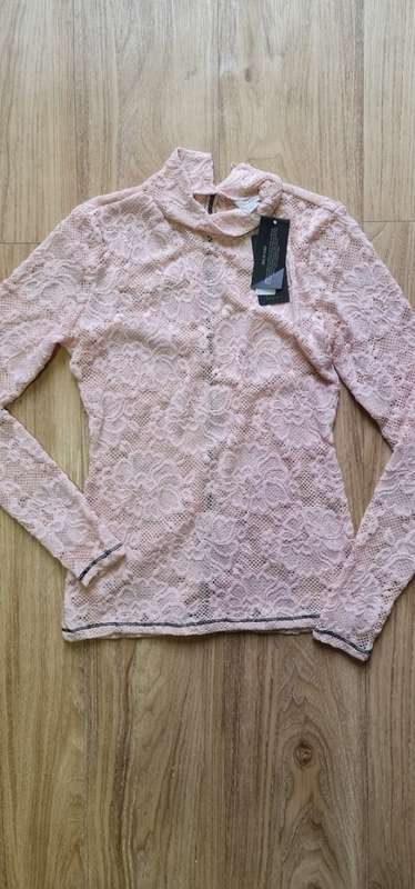 100% Original Guess Ladies Long Sleeve Top - Size X-Small - RETAIL R999