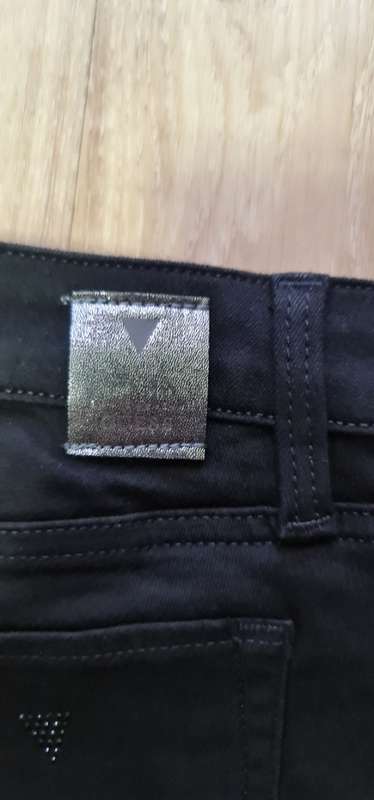 Original Guess Ladies Skinny Jeans - Guess Size 26 (SA Size 32) RETAIL R999 (Power Skinny Low)