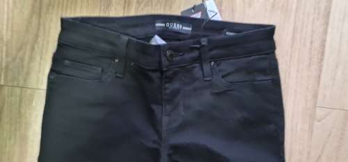 Original Guess Ladies Skinny Jeans - Guess Size 26 (SA Size 32) RETAIL R999 (Power Skinny Low)