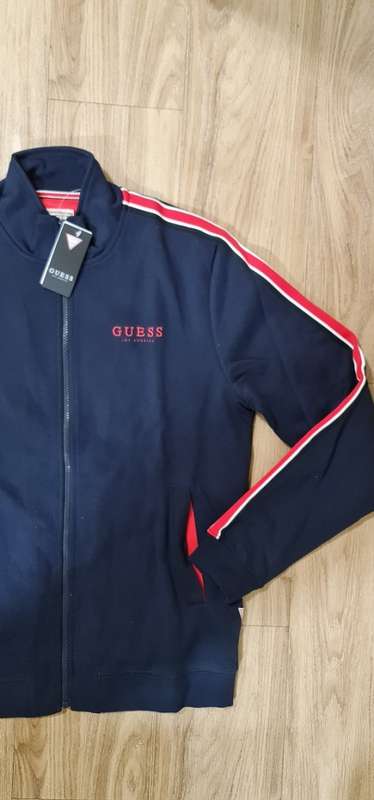 100% Original Guess Mens Jacket - X-LARGE (Retail R1399)