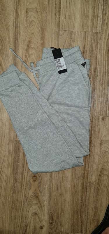 Original Guess Ladies Active Sweat Pants - Guess Size Large RETAIL R1299