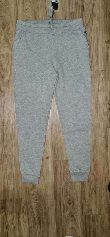 Original Guess Ladies Active Sweat Pants - Guess Size Large RETAIL R1299