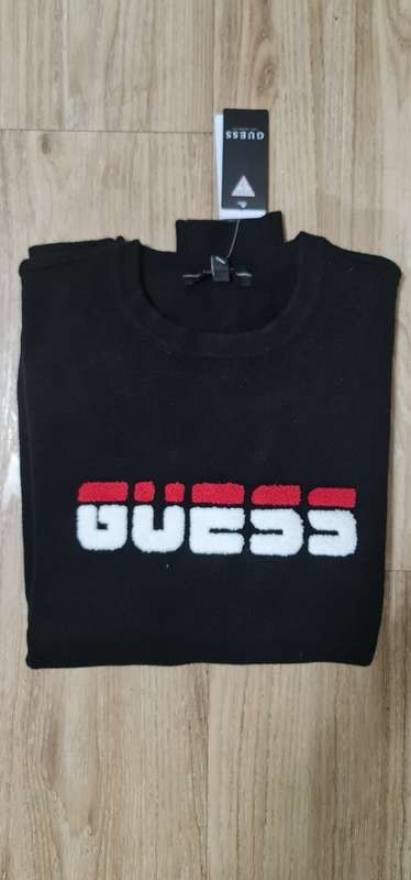 100% Original Guess Mens Jersey - SMALL  (Retail R999)