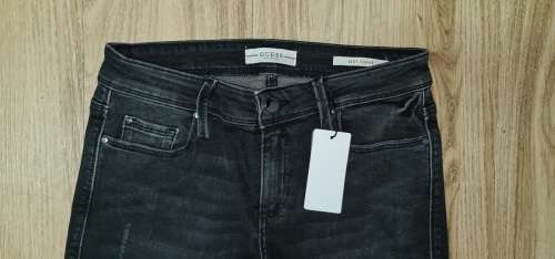 100% Original Guess Ladies Jeans - Guess Size 34 (SA Size 40) RETAIL R999 (Sexy Curve)