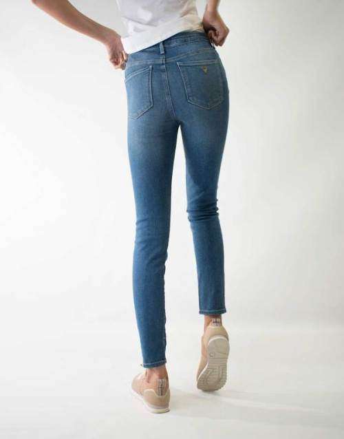 100% Original Guess Ladies Jeans - Guess Size 31 (SA Size 37) RETAIL R999 (High Rise)