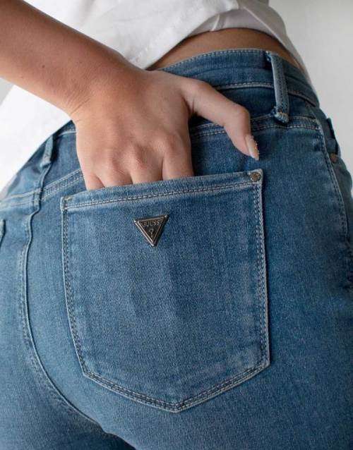 100% Original Guess Ladies Jeans - Guess Size 31 (SA Size 37) RETAIL R999 (High Rise)