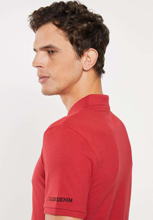 100% Original Mens Guess Golfer - Large (Retail R599)