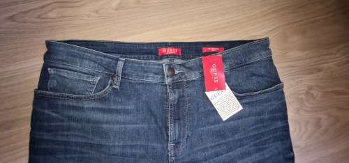 100% Original Guess Jeans Shorts (Low Rise Short) Size 28 (Retail R799)