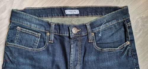 100% Original Guess Jeans Shorts Size 32 (Retail R799)
