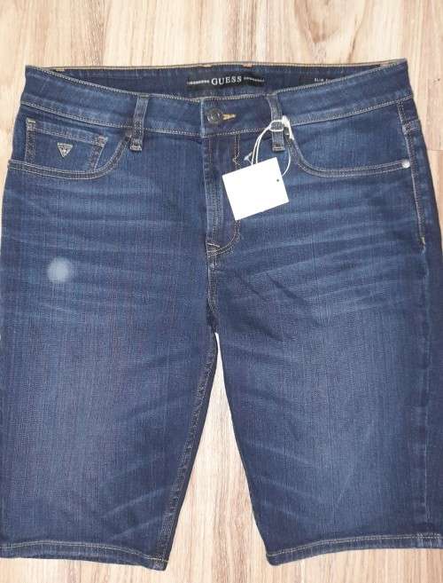 100% Original Guess Jeans Shorts Size 32 (Retail R799)