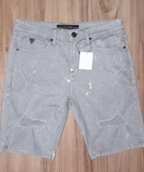 100% Original Guess Jeans Shorts Size 32 (Retail R799)