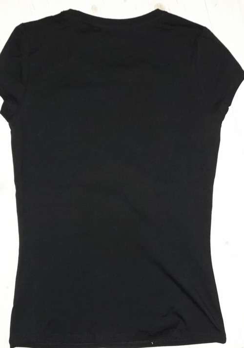 100% Original Guess Ladies T-Shirt - Size Large- RETAIL R699