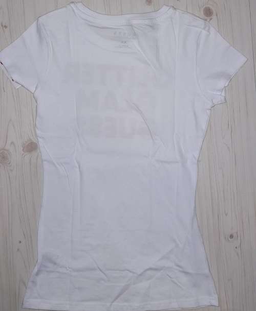 100% Original Guess Ladies T-Shirt - Size X-Small - RETAIL R699
