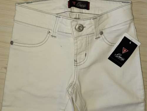 100% Original Guess Ladies Jeans- Size W32L34 RETAIL R999