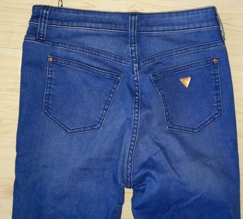 100% Original Guess Ladies Jeans - Guess Size 26 (SA Size 32) RETAIL R999 (Super High Rise)