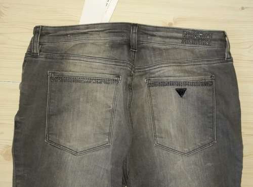 100% Original Guess Ladies Jeans - Guess Size 30 (SA Size 36) RETAIL R999 (Sexy Curve)