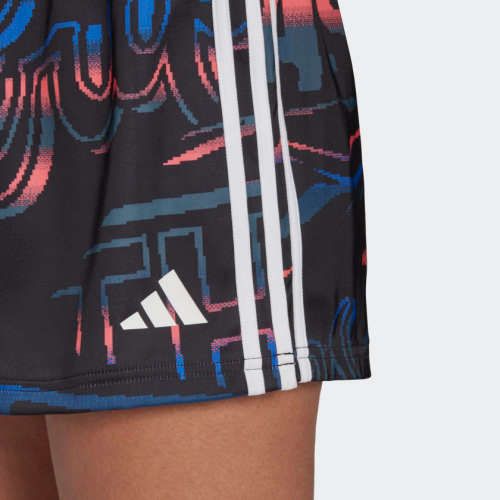 100% Original Adidas FT6807 W UR Short - Medium (Retail R899)