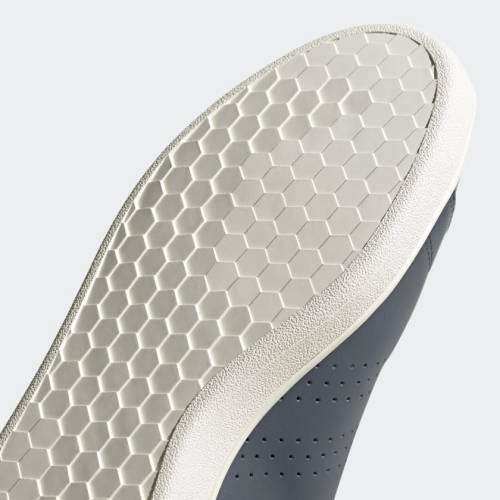 100% Original Adidas Adidas EE7696 Advantage Base - UK9 (Retail R1299)