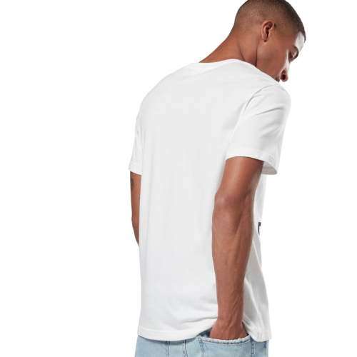 Original Reebok DT8117 CL Big Logo Tee - Large (Retail R599)