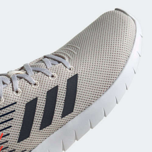 Original Adidas EG3183 ASWEERUN - UK7 (Retail R1299)