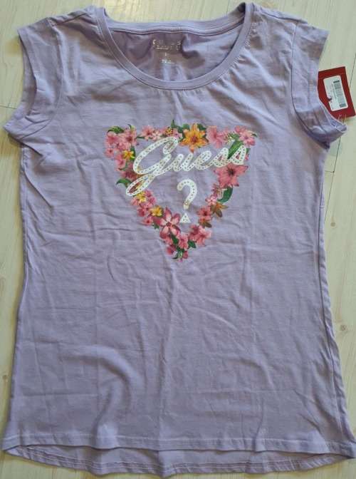 100% Original Guess Ladies T-Shirt - Size Large - RETAIL R699