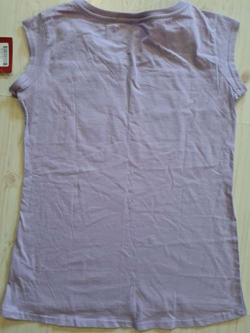 100% Original Guess Ladies T-Shirt - Size Large - RETAIL R699