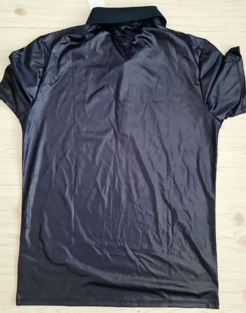 100% Original Mens Guess T-Shirt - Medium (Retail R599)