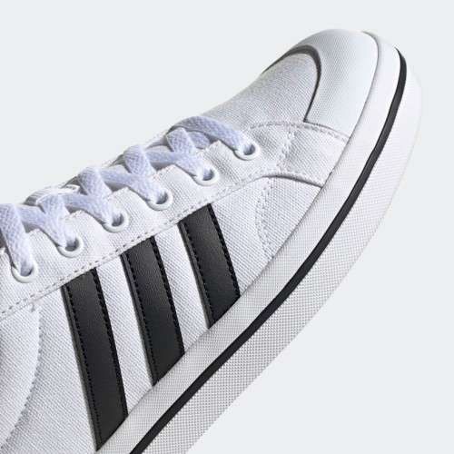 Original Adidas FV8086 Bravada - UK10.5 (Retail R1699)